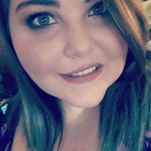 Meet your Posher, Esther